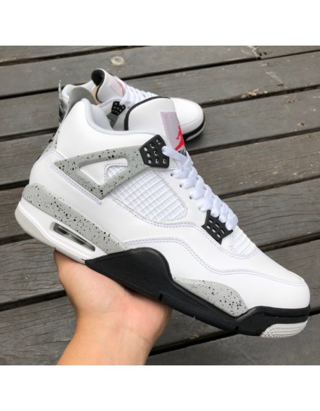 Air Jordan 4 